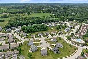 2501 Marie Cir, Waukesha, WI 53189 - Photo 58