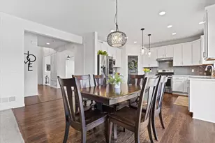 2501 Marie Cir, Waukesha, WI 53189 - Photo 8