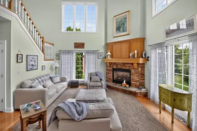 695  Summer Creek Rd, Oconomowoc, WI 53066 - Photo 6