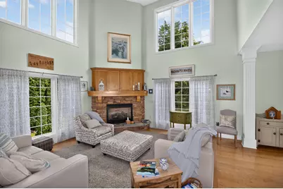 695  Summer Creek Rd, Oconomowoc, WI 53066 - Photo 8