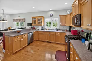 695 Summer Creek Rd, Oconomowoc, WI 53066 - Photo 22