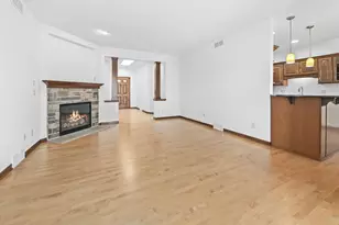 2398 Stoney Ln, Grafton, WI 53024 - Photo 6