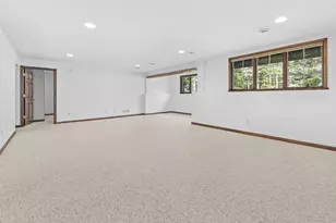 2398 Stoney Ln, Grafton, WI 53024 - Photo 30