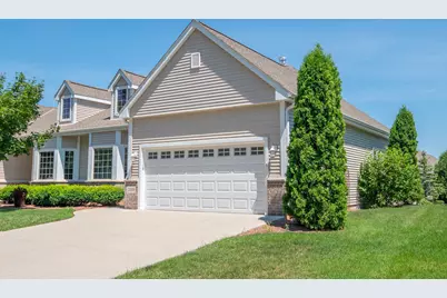 2398  Stoney Ln, Grafton, WI 53024 - Photo 38