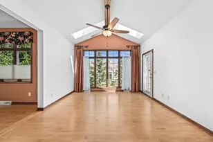 2398 Stoney Ln, Grafton, WI 53024 - Photo 8