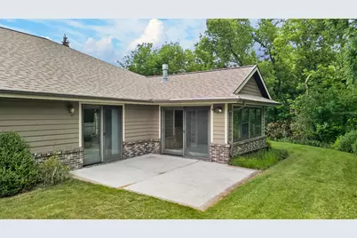 2737  Windepoint Ct #B, Sheboygan, WI 53083 - Photo 32