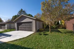 4217 N Newhall St, Shorewood, WI 53211 - Photo 12