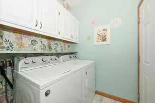 6733 N 108th St, Milwaukee, WI 53224 - Photo 18