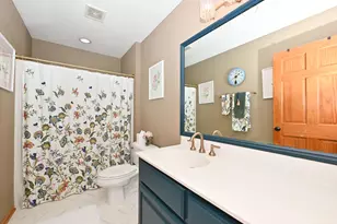 6733 N 108th St, Milwaukee, WI 53224 - Photo 32