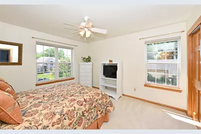 6733 N 108th St, Milwaukee, WI 53224 - Photo 22