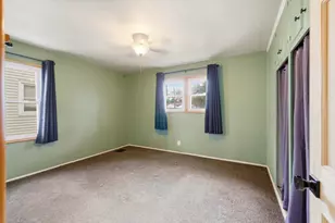 6622 W Bennett Ave, Milwaukee, WI 53219 - Photo 12