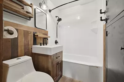 6622 W Bennett Ave, Milwaukee, WI 53219 - Photo 16