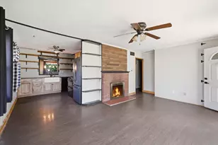 6622 W Bennett Ave, Milwaukee, WI 53219 - Photo 4