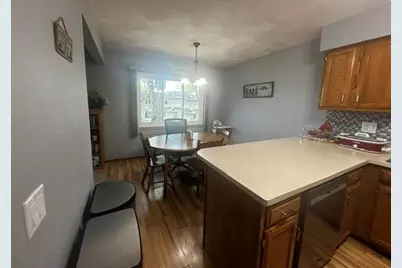 109  Creek Edge Ct, Waunakee, WI 53597 - Photo 8