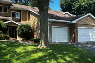 109 Creek Edge Ct, Waunakee, WI 53597 - Photo 4