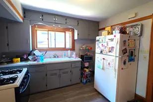 2451 N 65th St, Milwaukee, WI 53213 - Photo 16