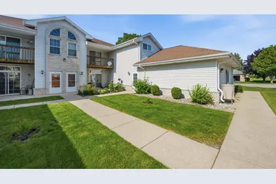 6105 S Creekside Dr #7, Cudahy, WI 53110 - Photo 32