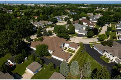 6105 S Creekside Dr #7, Cudahy, WI 53110 - Photo 34