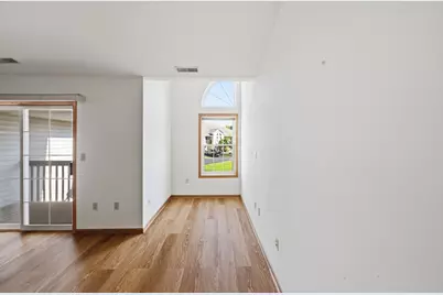 6105 S Creekside Dr #7, Cudahy, WI 53110 - Photo 28