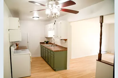N115W17125  Armada Dr #6, Germantown, WI 53022 - Photo 6