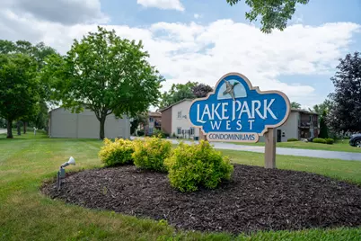 N115W17125  Armada Dr #6, Germantown, WI 53022 - Photo 2