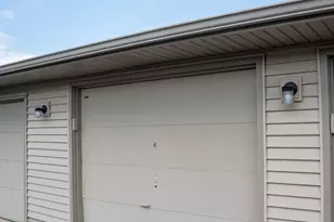 N115W17125 Armada Dr, Germantown, WI 53022 - Photo 16
