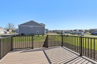 91 York St, Racine, WI 53182 - Photo 16