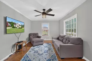 615 Roosevelt Dr, West Bend, WI 53090 - Photo 2