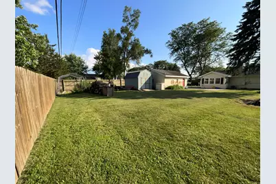 780 N Glenwood Dr, Silver Lake, WI 53170 - Photo 20