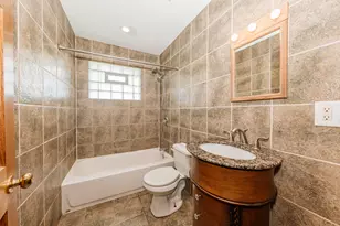 7191 S 37th Pl, Franklin, WI 53132 - Photo 16