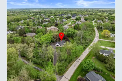 10525 N Fairway Ln, Mequon, WI 53092 - Photo 36