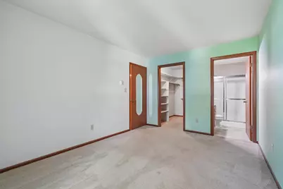 7100  Mariner Dr #103, Racine, WI 53406 - Photo 20