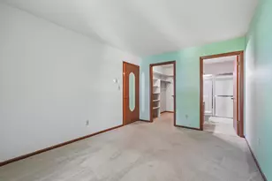 7100 Mariner Dr, Racine, WI 53406 - Photo 20