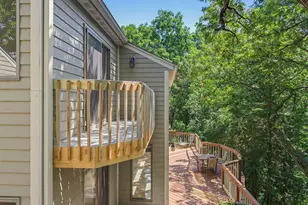 S1W31450 Hickory Hollow Ct, Delafield, WI 53018 - Photo 60