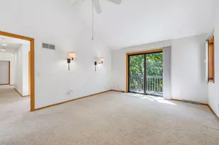 S1W31450 Hickory Hollow Ct, Delafield, WI 53018 - Photo 28