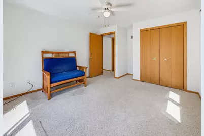 S1W31450  Hickory Hollow Ct, Delafield, WI 53018 - Photo 42