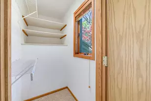 S1W31450 Hickory Hollow Ct, Delafield, WI 53018 - Photo 40