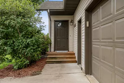 2925  Youngdale Ave, Campbell, WI 54603 - Photo 4