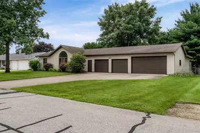 2925  Youngdale Ave, Campbell, WI 54603 - Photo 2