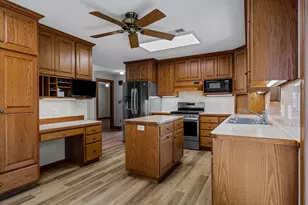 2925 Youngdale Ave, Campbell, WI 54603 - Photo 10