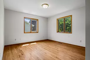 2925 Youngdale Ave, Campbell, WI 54603 - Photo 12