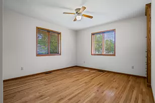 2925 Youngdale Ave, Campbell, WI 54603 - Photo 14