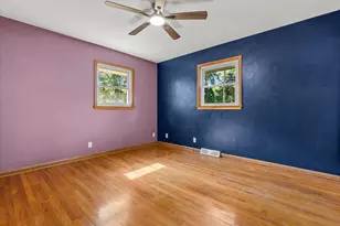 10849 W Derby Ave, Wauwatosa, WI 53225 - Photo 12