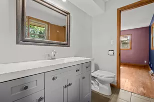 10849 W Derby Ave, Wauwatosa, WI 53225 - Photo 22
