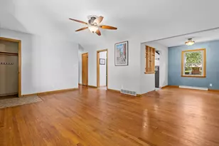 10849 W Derby Ave, Wauwatosa, WI 53225 - Photo 28