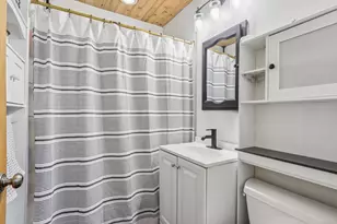 6214 W Stevenson St, Milwaukee, WI 53213 - Photo 18