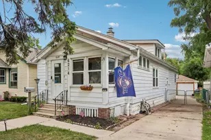 6214 W Stevenson St, Milwaukee, WI 53213 - Photo 2