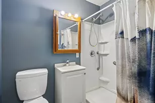 3119 S 122nd St, West Allis, WI 53227 - Photo 14