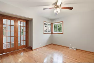 5847 N 113th St, Milwaukee, WI 53225 - Photo 22
