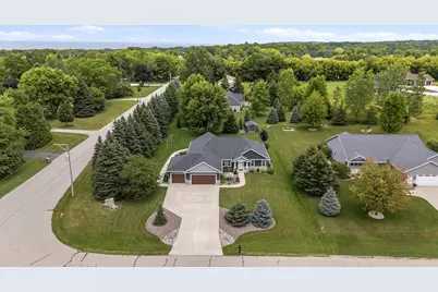 W4095  Thornwood Dr, Taycheedah, WI 53049 - Photo 38